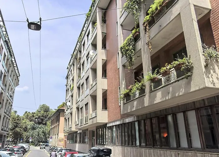 Modern Navigli Milano